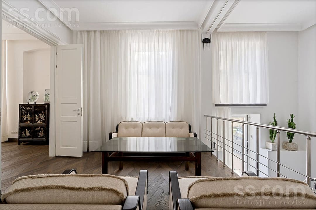 6 istabu dzīvoklis — Elizabetes 29b — bilde 4