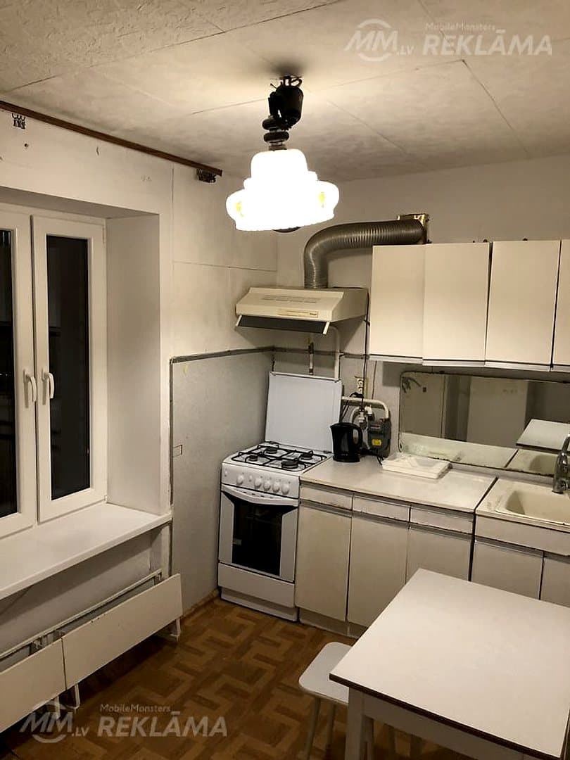 Dzīvoklis Jūrmalā, Kauguros, 30 м², 1 ist., 5 stāvs. — bilde 3