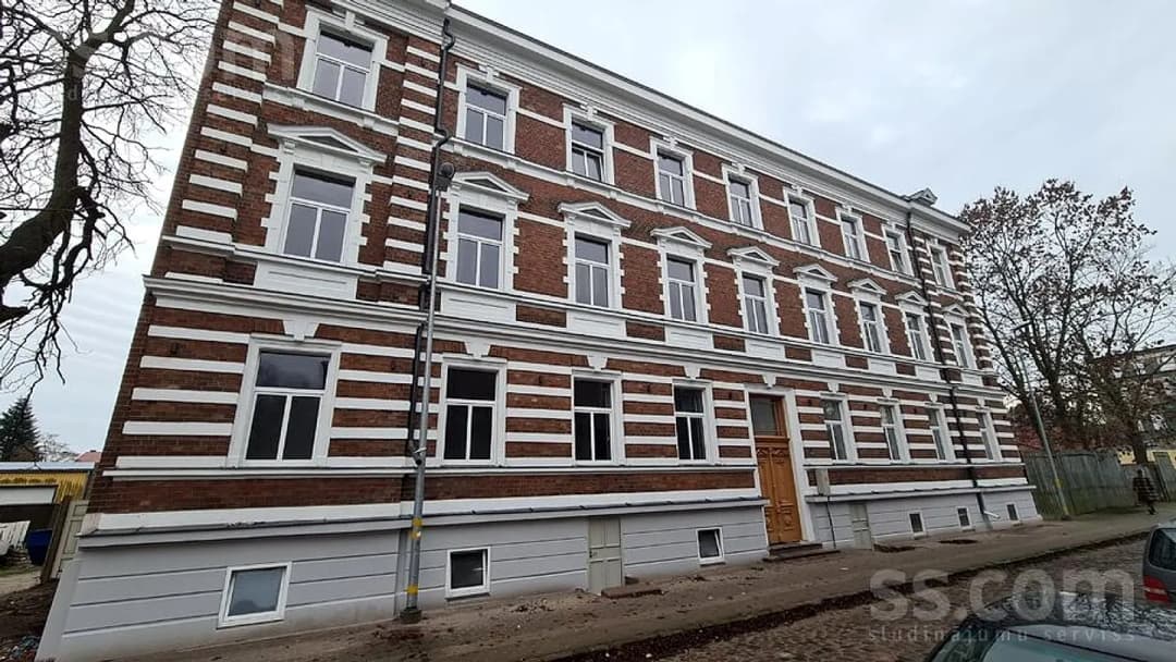5 istabu dzīvoklis — Jaunā 10 — bilde 3
