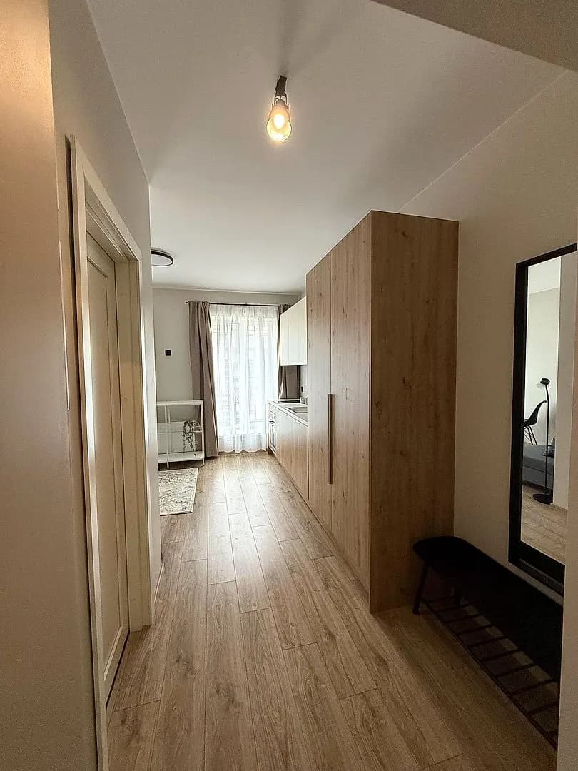 Katrīnas dambis 26 K8, Centrs — vēl bildes