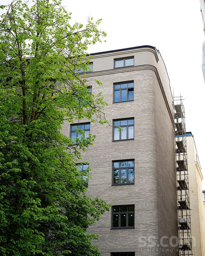 Trīsistabu dzīvoklis — Pulkv. Brieža 15 — bilde 2