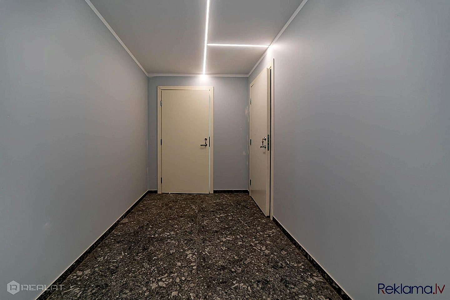 Pārdod modernu, pilnībā renovētu 2 istabu dzīvokļus Jūrmalā, Slokas ielā 55A. Dzīvoklis — bilde 4