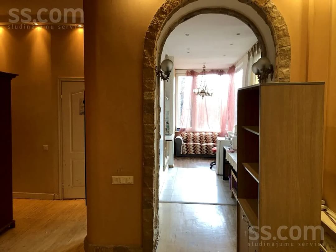 Divistabu dzīvoklis — Lāčplēša 62 — bilde 4