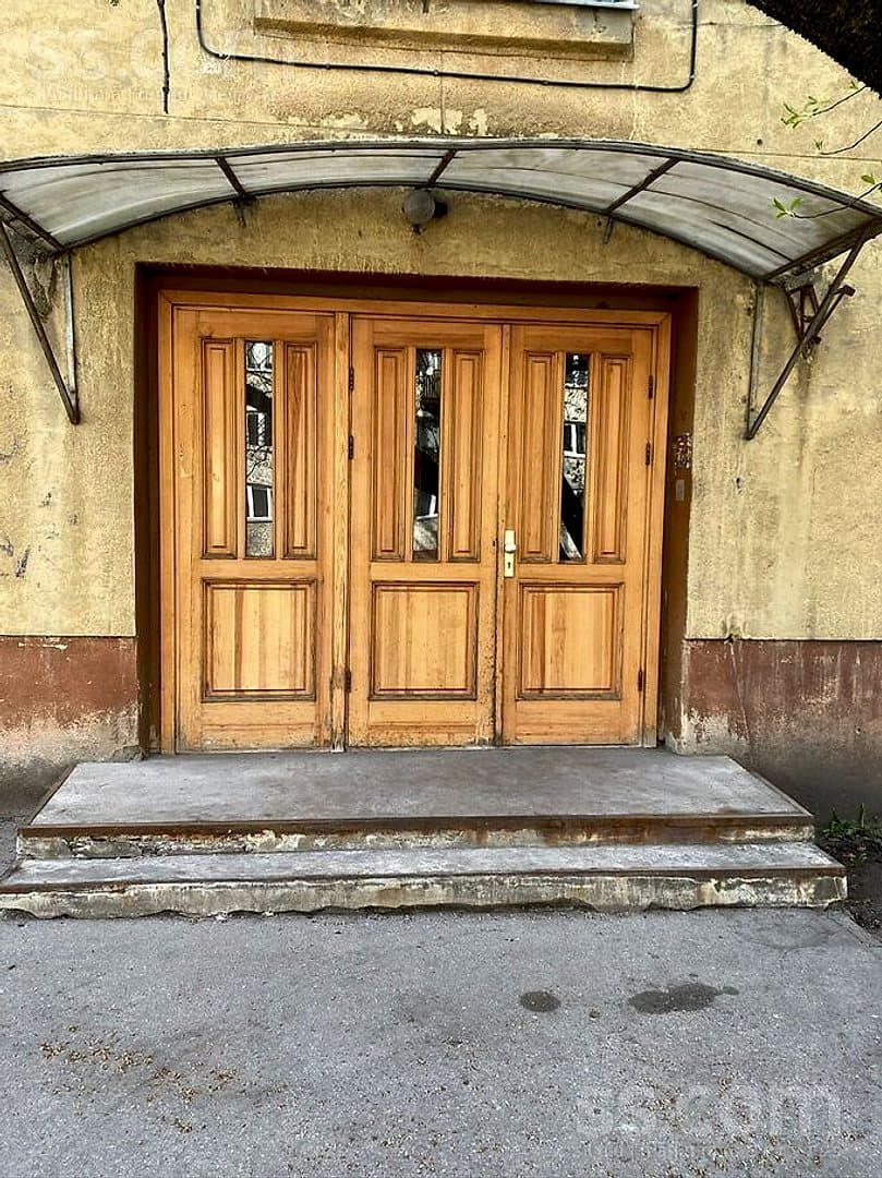 Divistabu dzīvoklis — Kastrānes 16