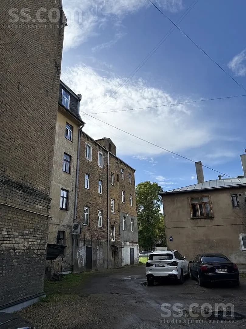 Divistabu dzīvoklis — Pētersalas 4 — bilde 2