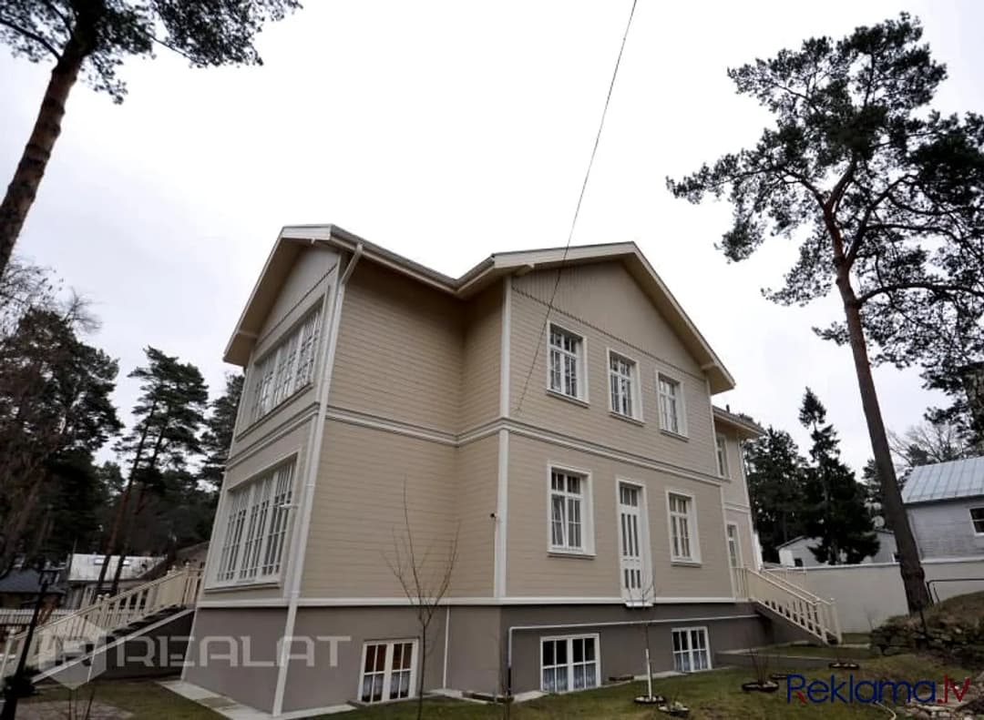 Ir pieejami citi dzīvokļi šajā mājā. Apartamenti Bulduros, ar labiekārtotu pagalmu, lapeni, — bilde 2