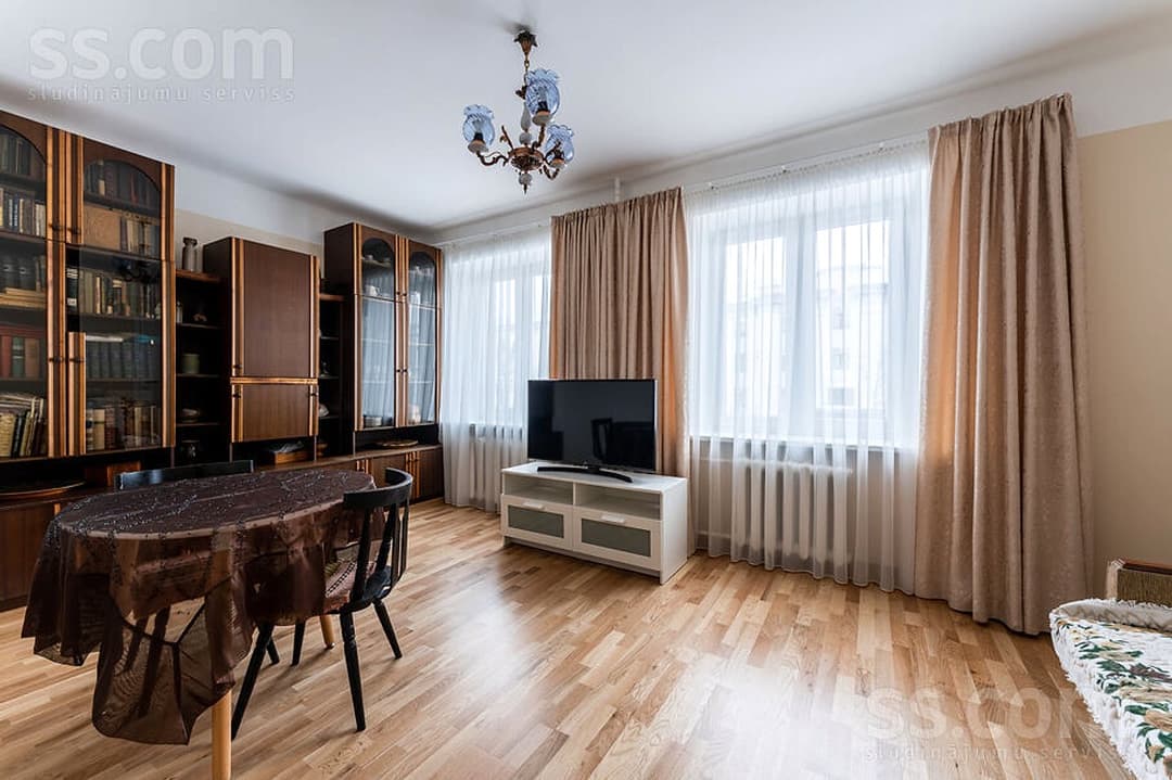 Vienistabas dzīvoklis — Pasta iela 35 — vēl bildes
