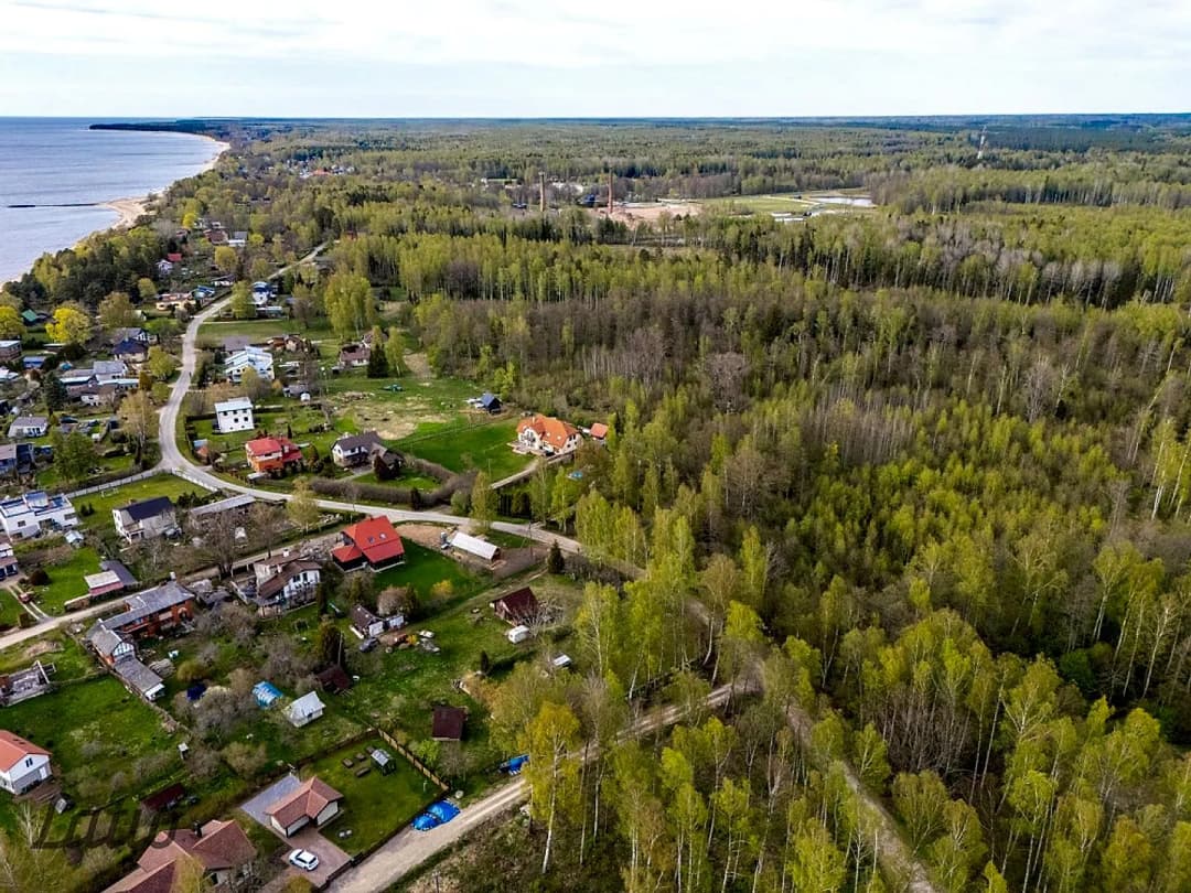 Pārdodu apbūves zemesgabalu Tūjā, tikai ~200 metru gājiena attālumā no jūras krasta. — bilde 2