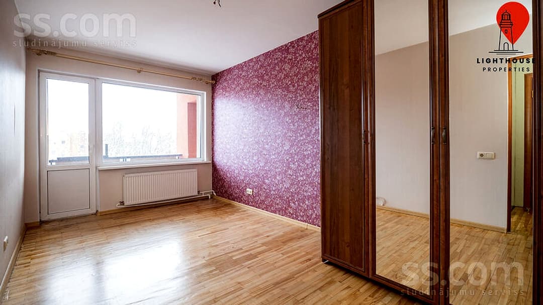 Divistabu dzīvoklis — Lielais Prospekts 15 — vēl bildes