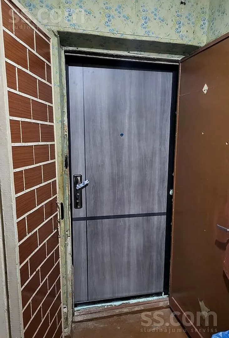 Vienistabas dzīvoklis — Dārzu iela 8 — vēl bildes