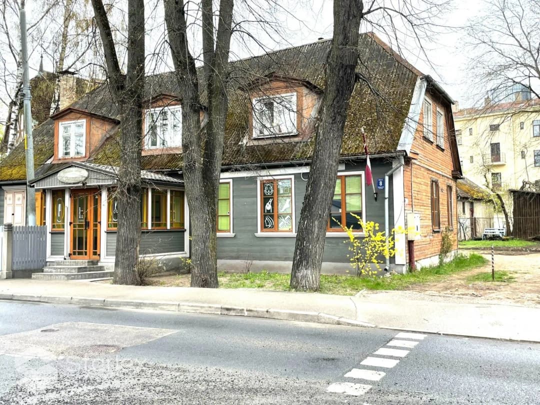 Baložu 8, Āgenskalns, Rīga