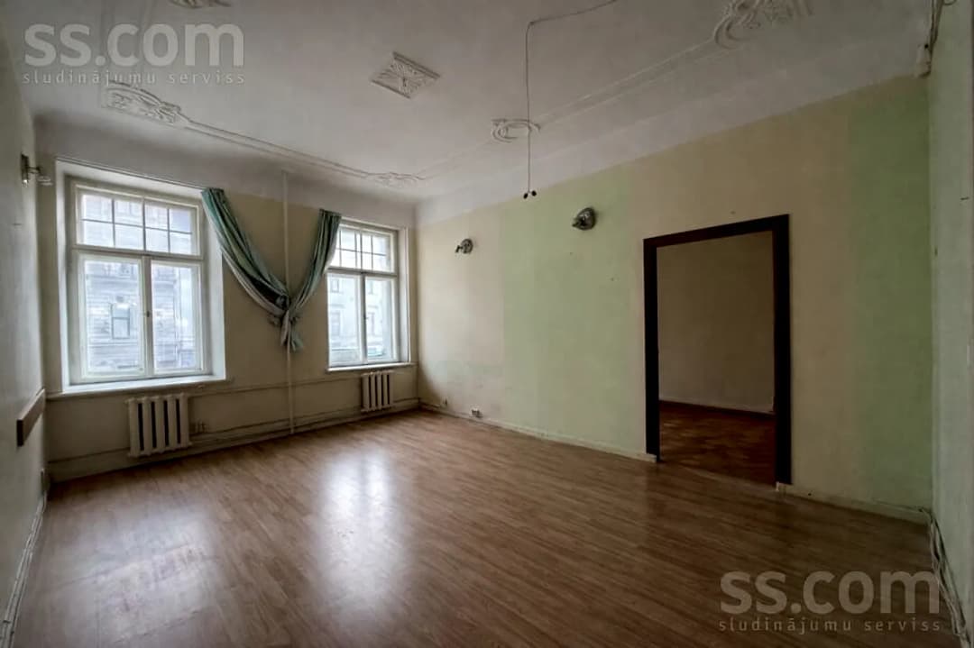 6 istabu dzīvoklis — Brīvības 99 — bilde 4