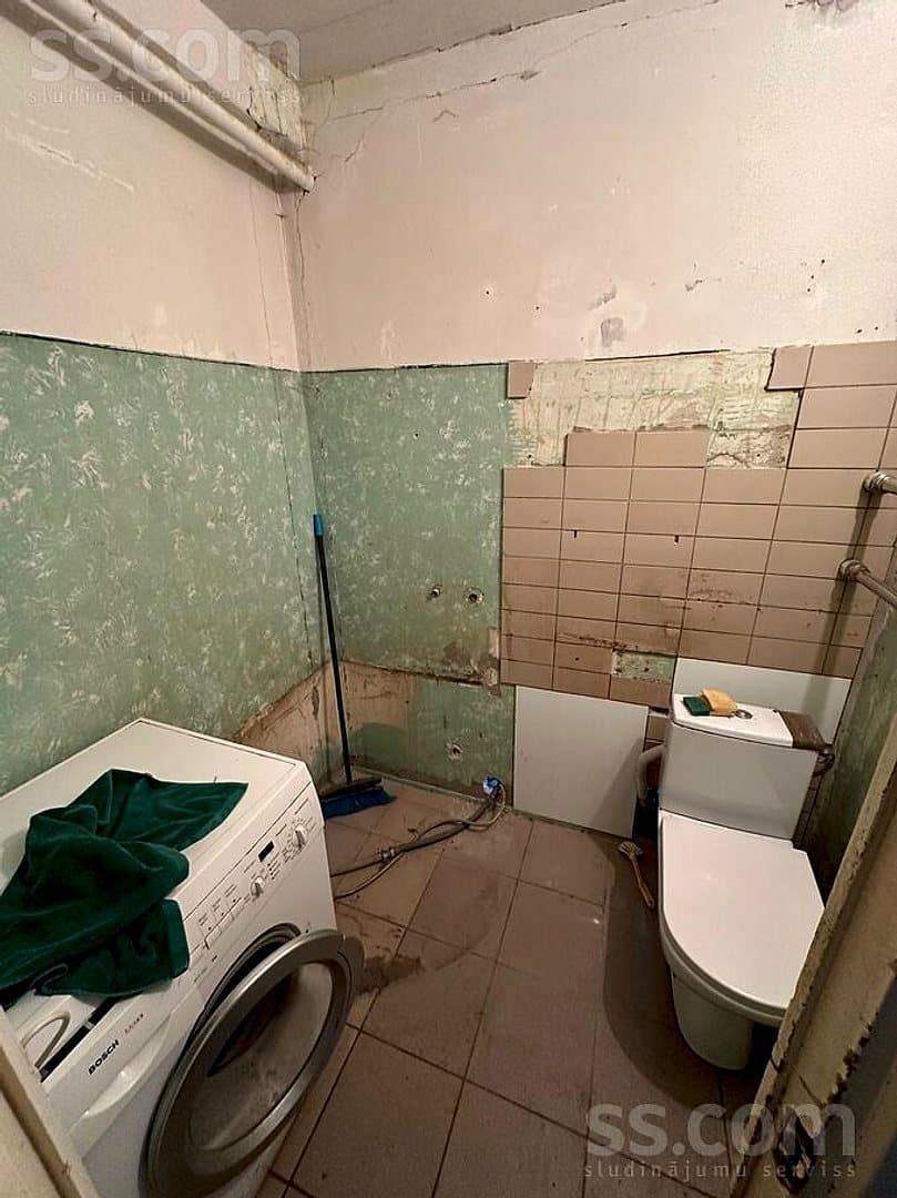 Vienistabas dzīvoklis — Stirnu 45 — vēl bildes