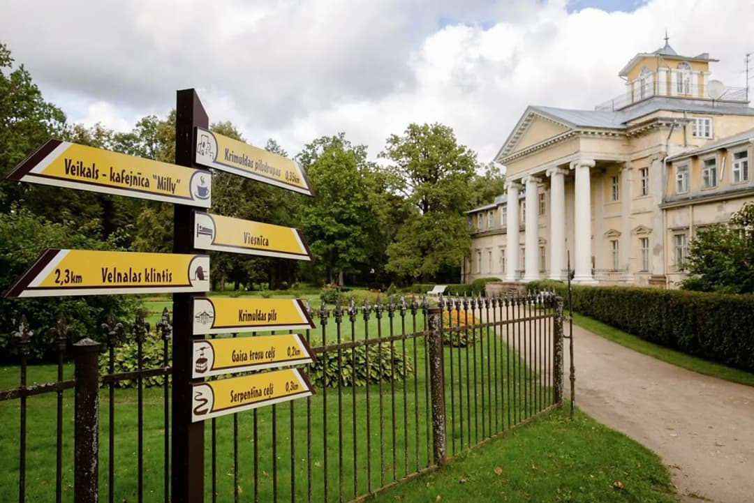 30-ist. Telpas, 10000㎡ - Siguldas novads, Sigulda — bilde 4