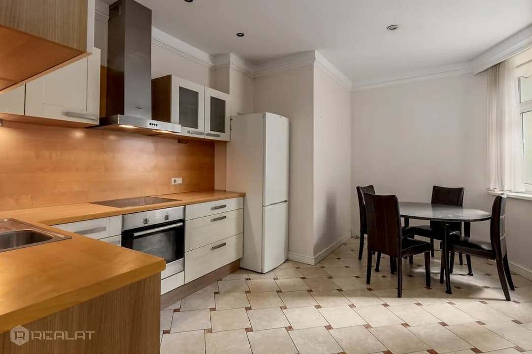 3-ist. Dzīvoklis, 124.10㎡ - Rīga, Centrs