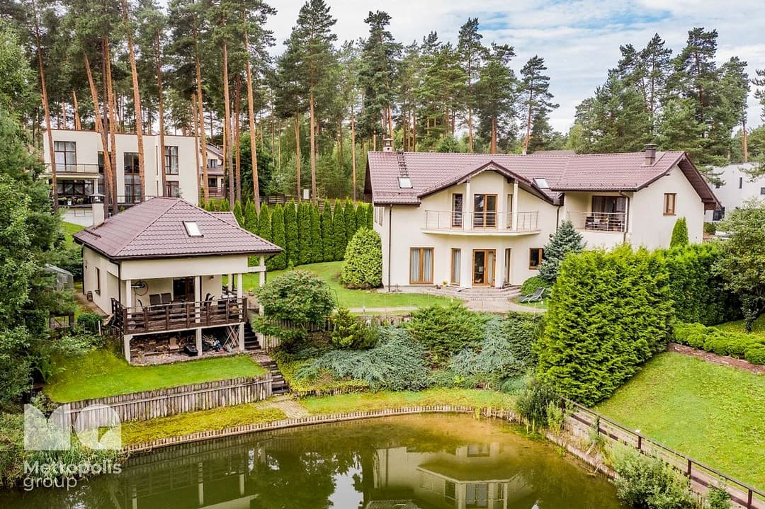 5-ist. Māja, 328㎡ - Garkalnes pagasts, Sunīši