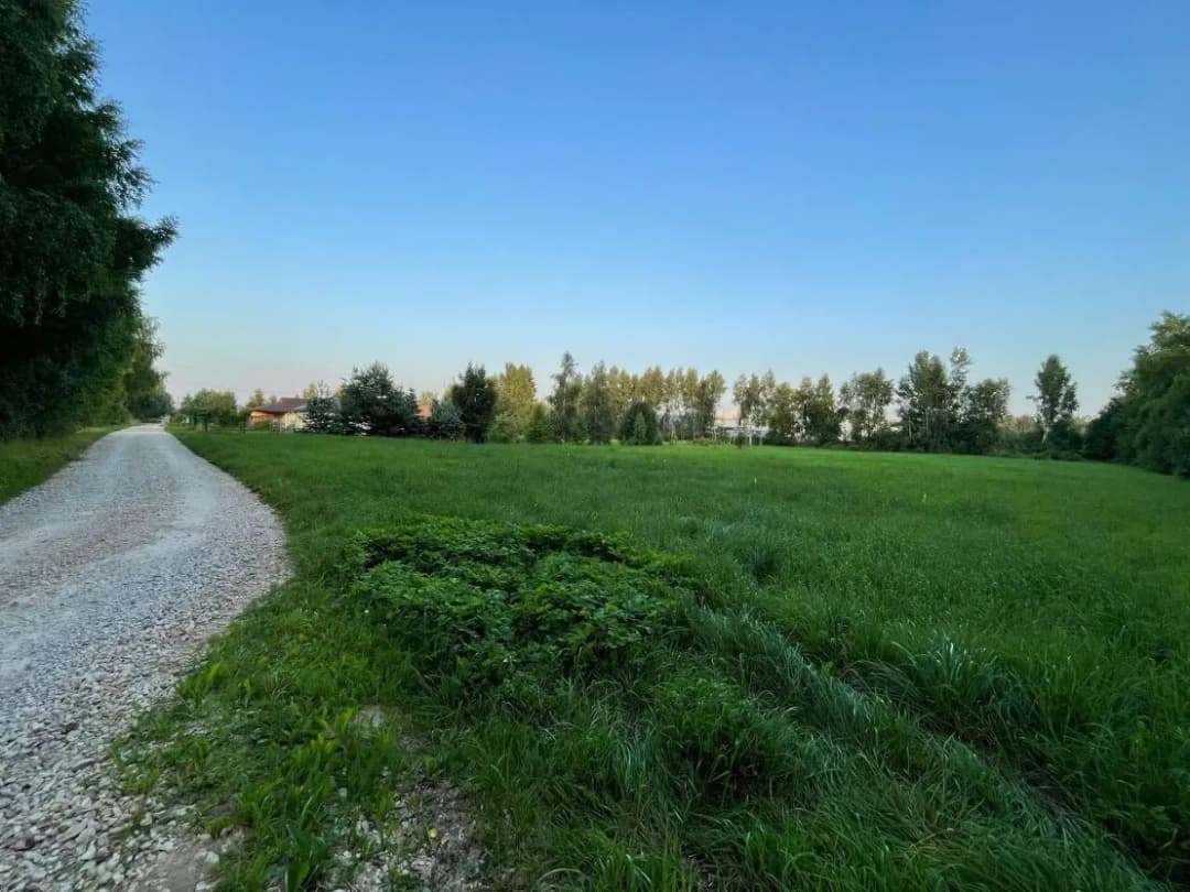 Pļavu iela, Ādaži