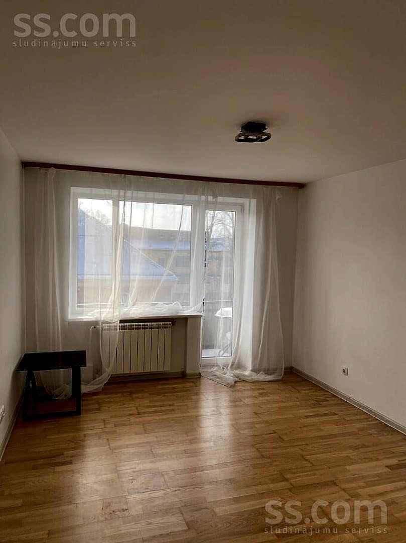 Trīsistabu dzīvoklis — Emīla Dārziņa 7 — bilde 4