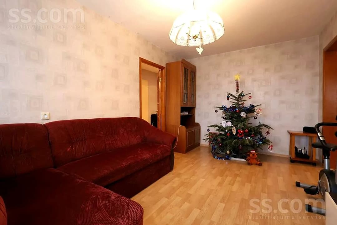 Trīsistabu dzīvoklis — Krūmu iela 40 — bilde 2