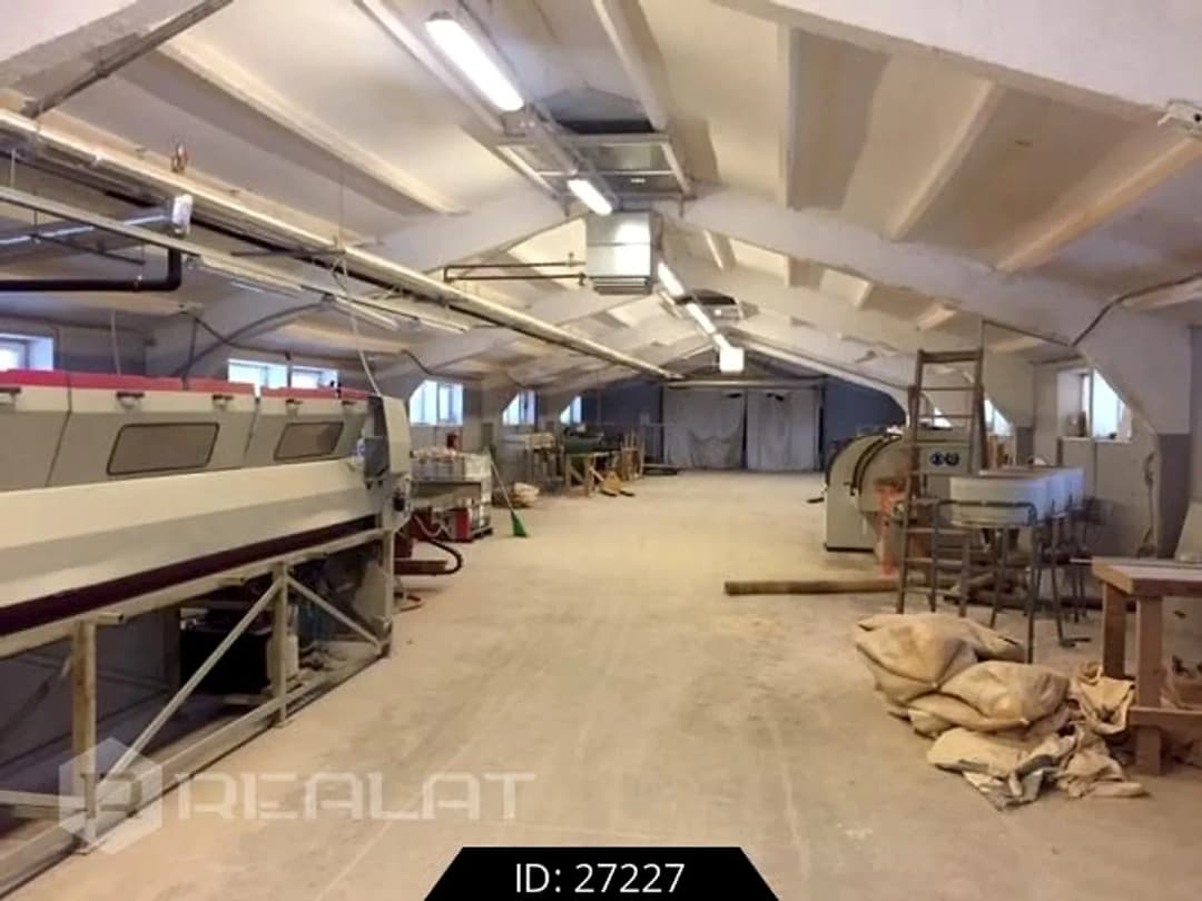 Telpas, 800.00㎡ - Bauskas novads, Iecava — vēl bildes