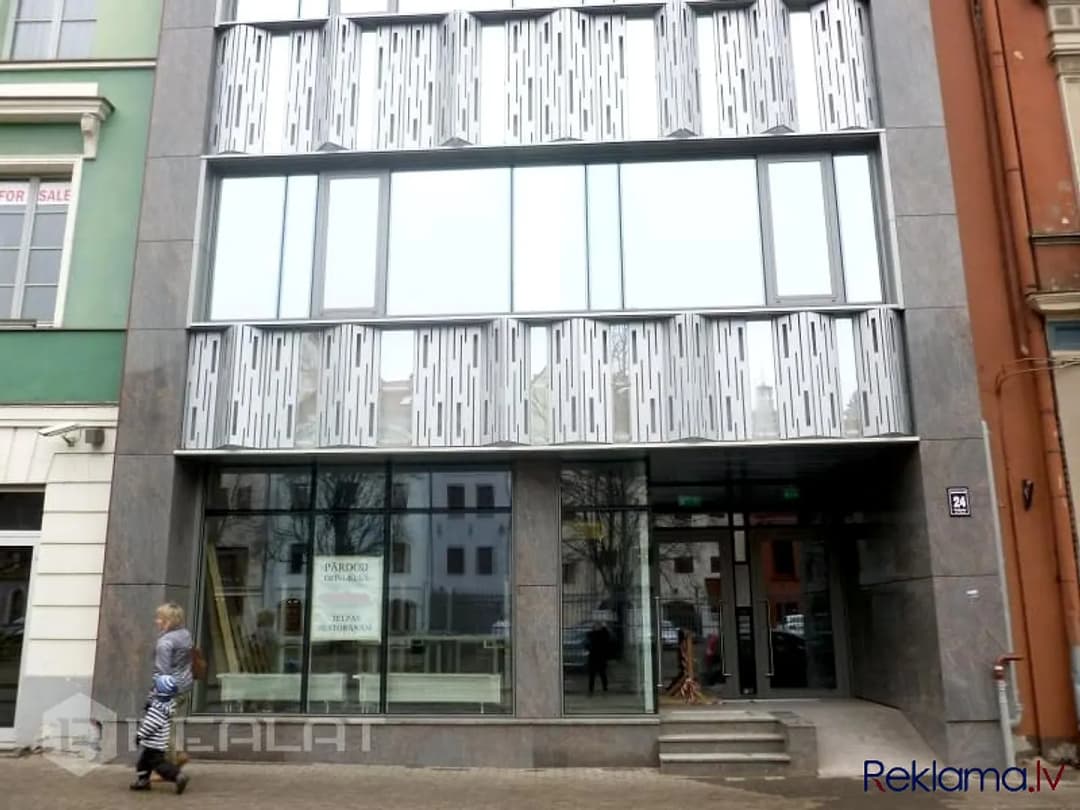 Pārdod modernu, pilnībā renovētu 2 istabu dzīvokļus Jūrmalā, Slokas ielā 55A. Dzīvoklis — vēl bildes