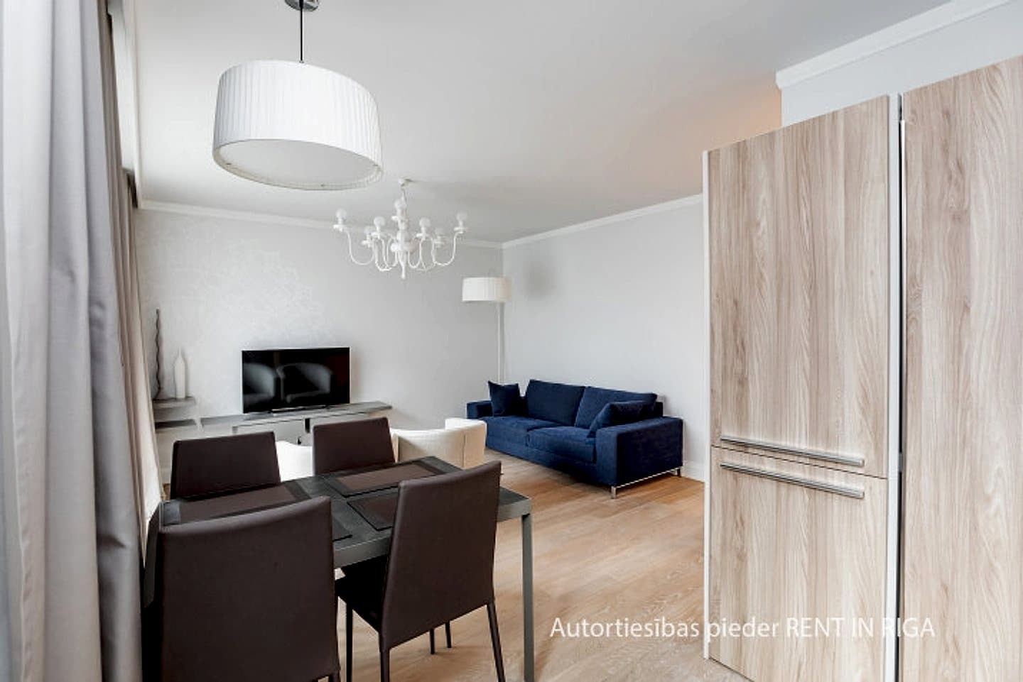 Tiek izīrēts interjera dizainera veidots 3-istabu dzīvoklis projektā Futuris, Rīgas klusajā