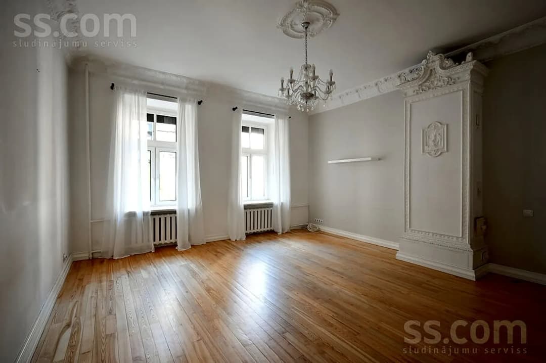 4 istabu dzīvoklis — Tērbatas 20 — bilde 3