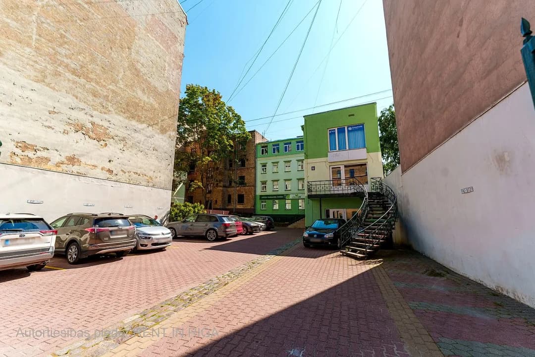 Brīvības 144, Centrs — bilde 2