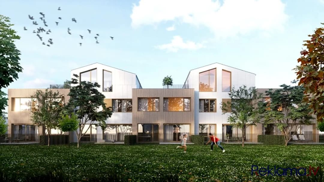 Zeme klusā vietā Dārzciemā ar saņemtu būvatļauju rindu mājas (5 sekcijas) projektēšanai