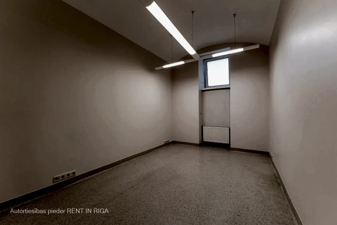 Iznomā telpas ar izlienti Veselības centrā 3, 1.stāvā. Telpas ar izlietni. Veselības centra
