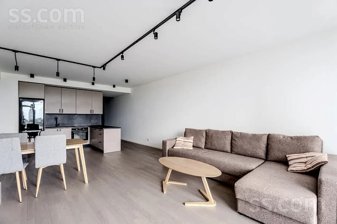Trīsistabu dzīvoklis — Pulkv. Brieža 35 — bilde 4