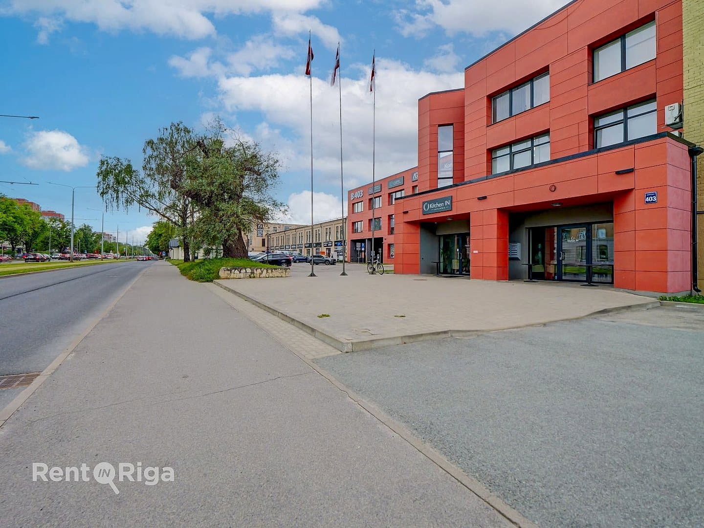 Brīvības gatve 403, Jugla