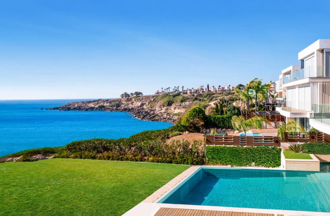 Adonis Beach Villa — vēl bildes