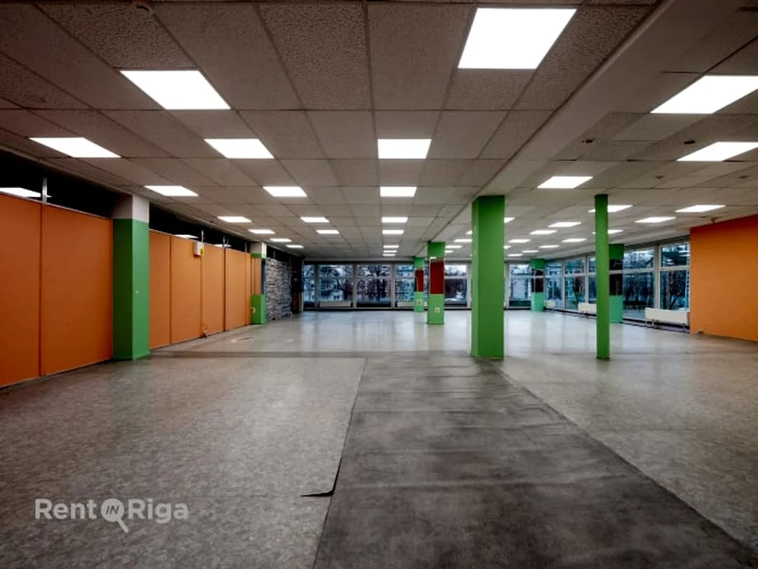 Izīrē komerctelpas tirdzniecības centrā Maxima, Ziepniekkalnā. Piedāvājam nomai — bilde 2