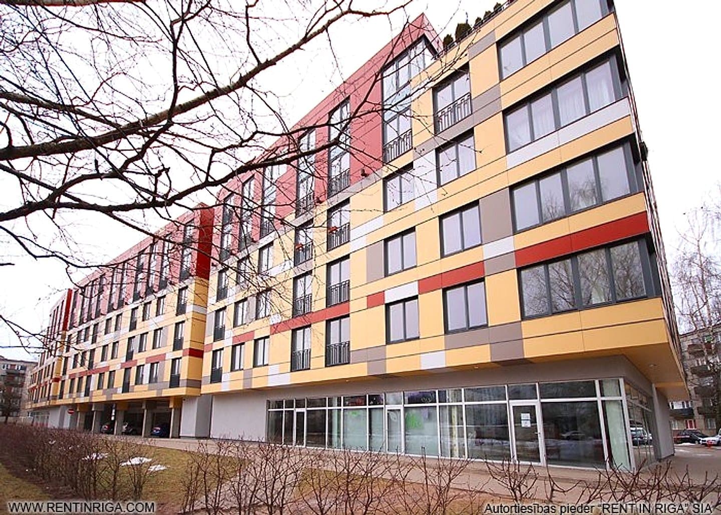 No janvāra īrei tiek piedāvāts lielisks divu istabu studijas tipa dzīvoklis jaunajā projektā