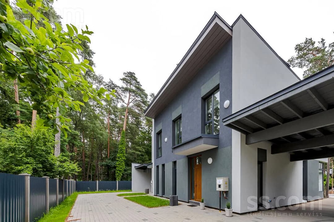 Māja — Piestātnes iela 7
