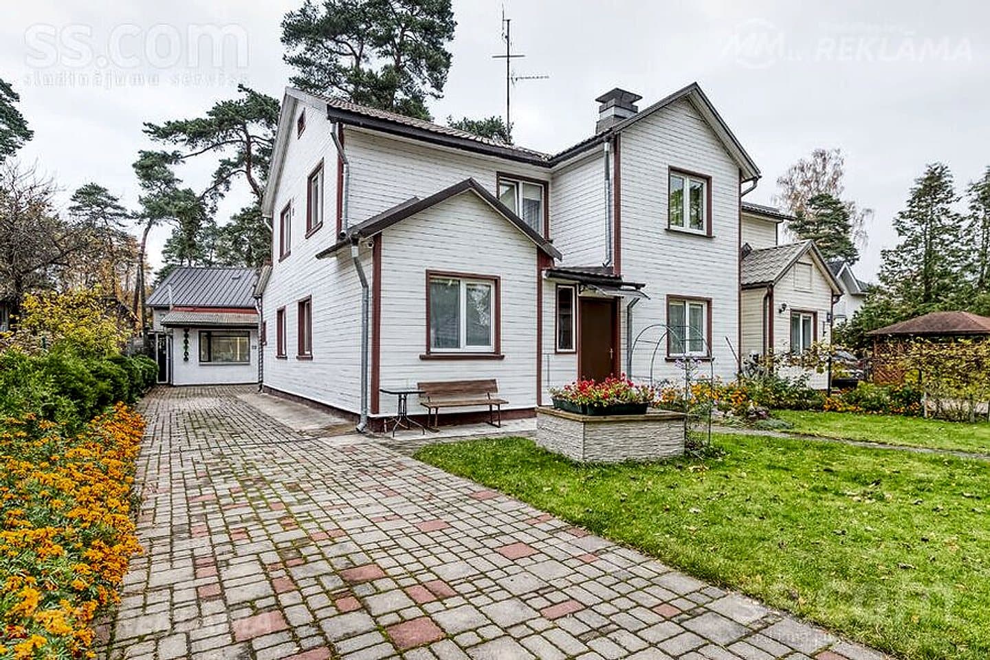Māja Jūrmalā, Lielupē, 140 m², 2 st., 6 ist..