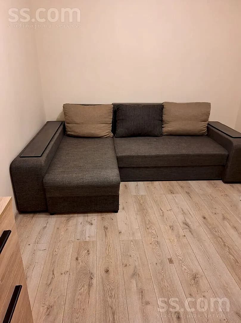Vienistabas dzīvoklis — Salnas 5 — vēl bildes