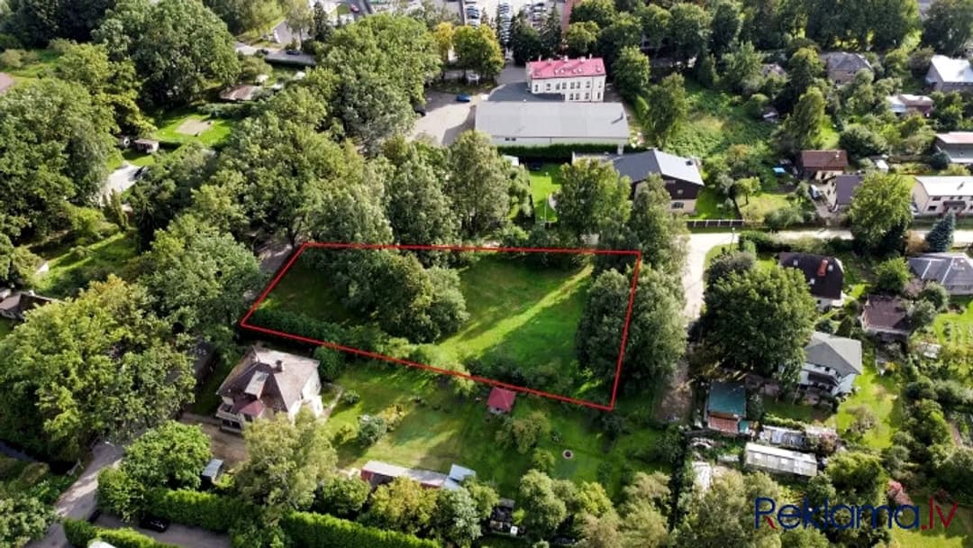 Zemes gabals zaļā un klusā vietā Šampēterī - Astras un Plēsuma ielu stūrī. Apkārtnē — bilde 3