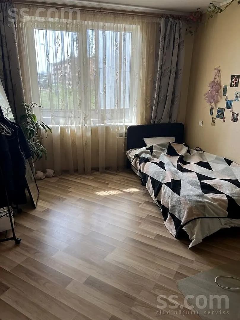 Divistabu dzīvoklis — Dagdas iela 1 — bilde 2