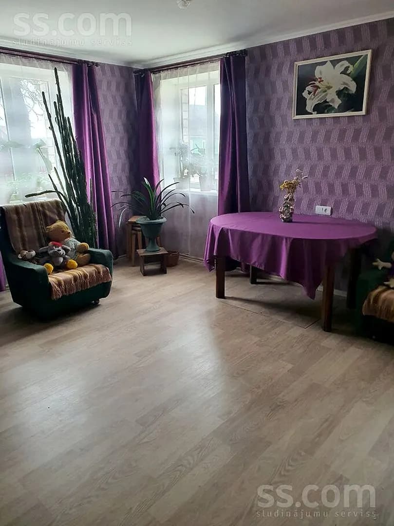 Māja — Vienības iela 90 — vēl bildes