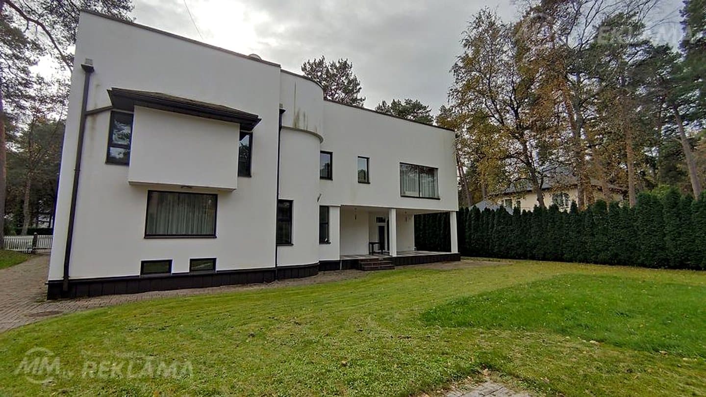 Māja Jūrmalā, Lielupē, 550 m², 2 st., 8 ist.. — bilde 2