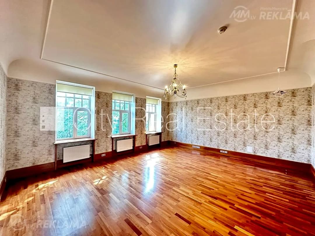 Dzīvoklis Rīgā, Centrā, 250 м², 6 ist., 4 stāvs