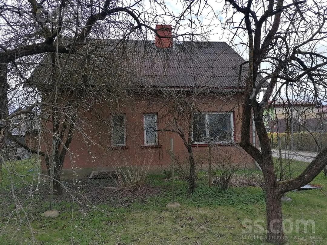 Māja — Oktobra iela 18