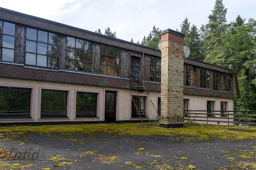 Pārdod īpašumu meža ielokā, pašā Daugavas krastā ar savu upes līci laivas piestātnei. — bilde 4