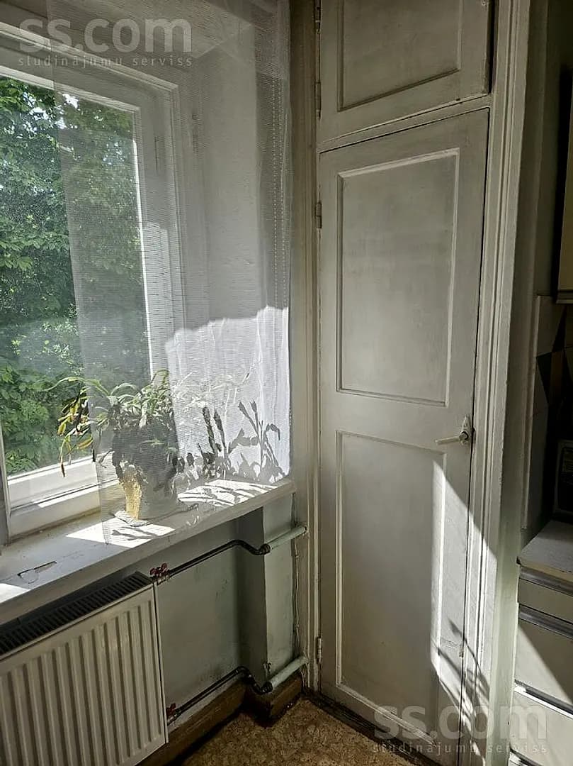 Divistabu dzīvoklis — Pērnavas 10a — vēl bildes