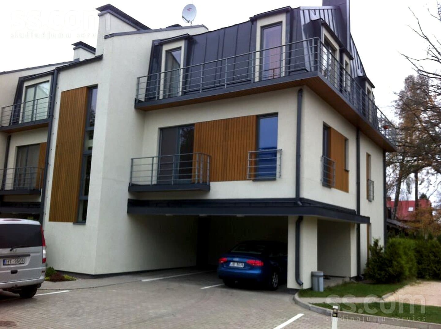 Divistabu dzīvoklis — Kaleju 39