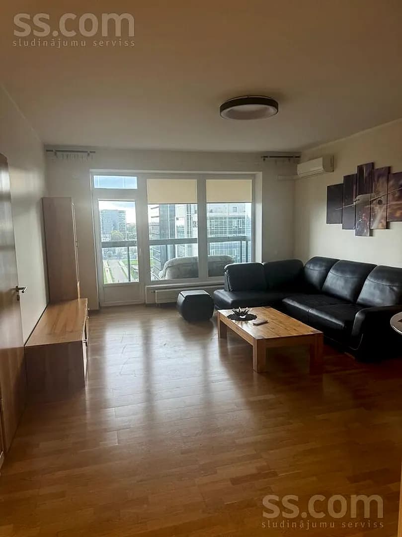 Divistabu dzīvoklis — Skanstes 29a — bilde 2