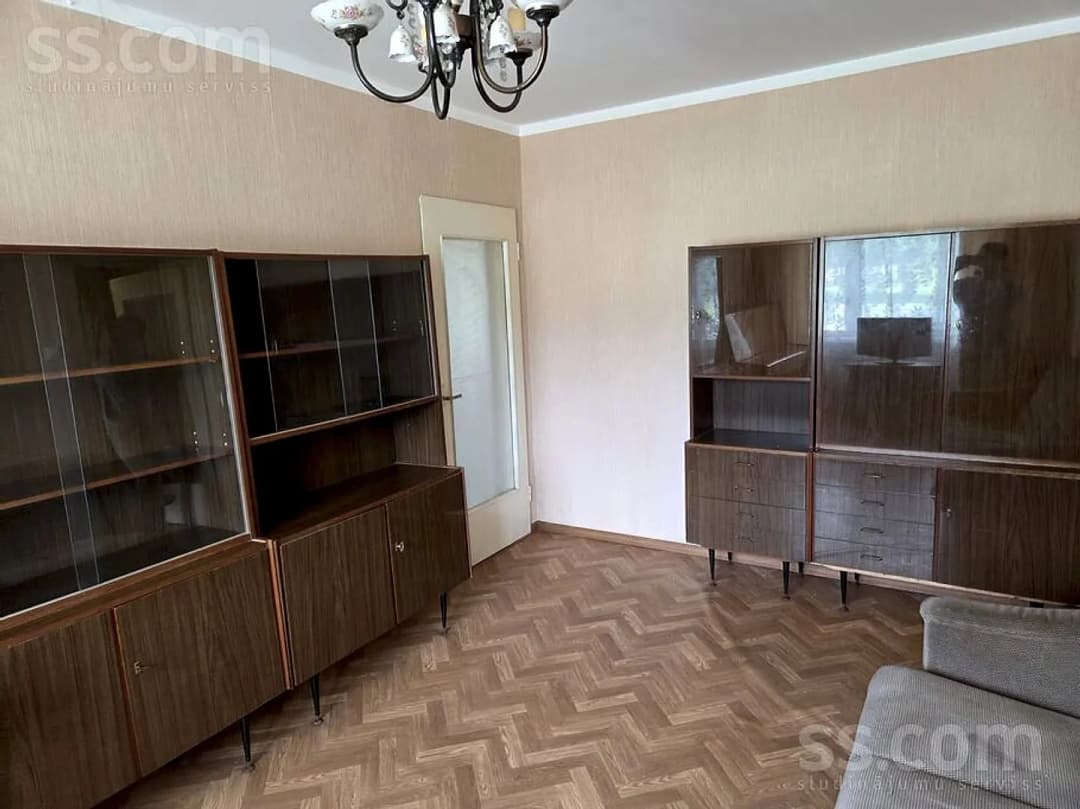 Trīsistabu dzīvoklis — Kurzemes pr. 124 — vēl bildes