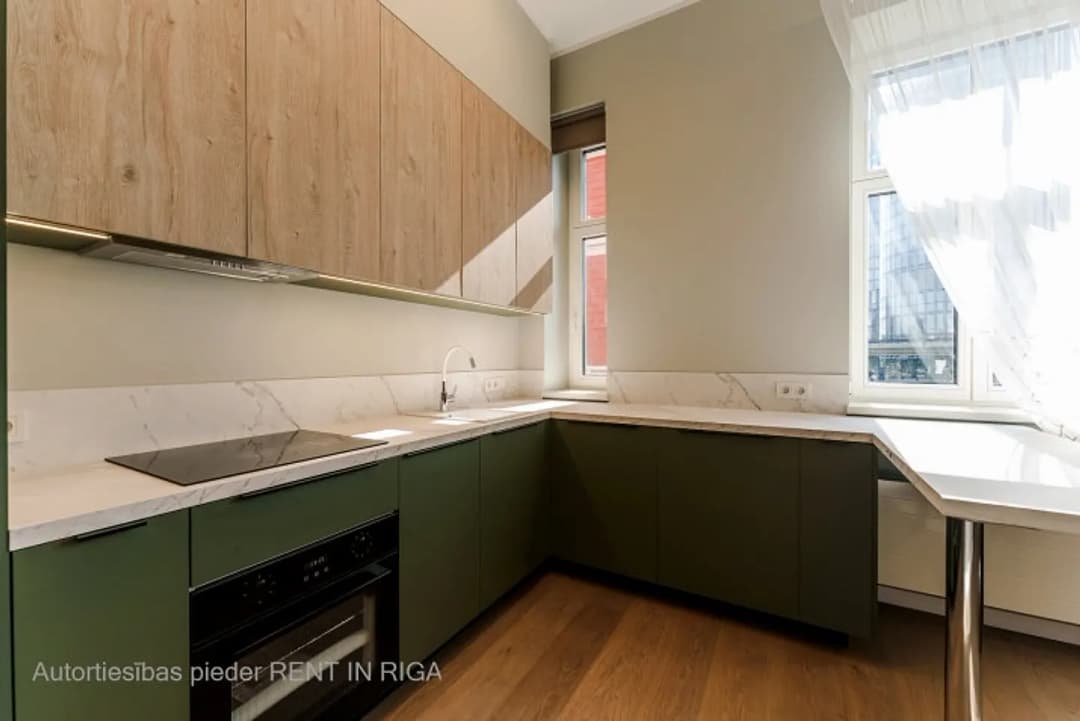 Lieliska iespēja nopirkt dzīvokli renovētajā projektā Agenskalnā. Lieliskā lokācija un